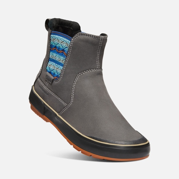 keen elsa chelsea boots canada